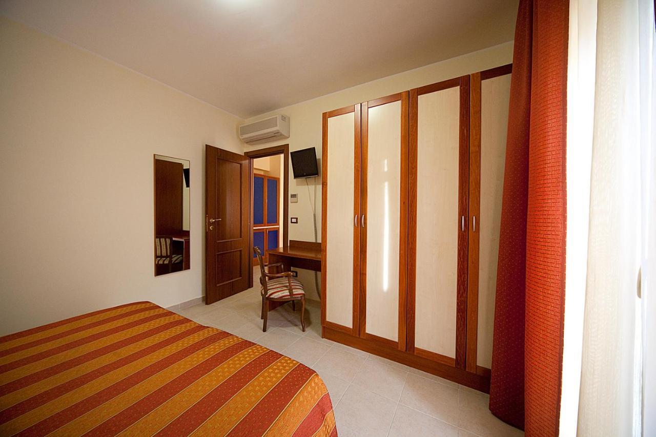 Hotel Residence Al.Pa. Reggio Calabria Exterior photo
